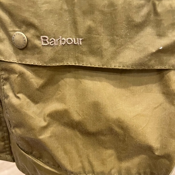 Men’s lightweight BARBOUR jacket. Worn less than 5 times. - Picture 9 of 16